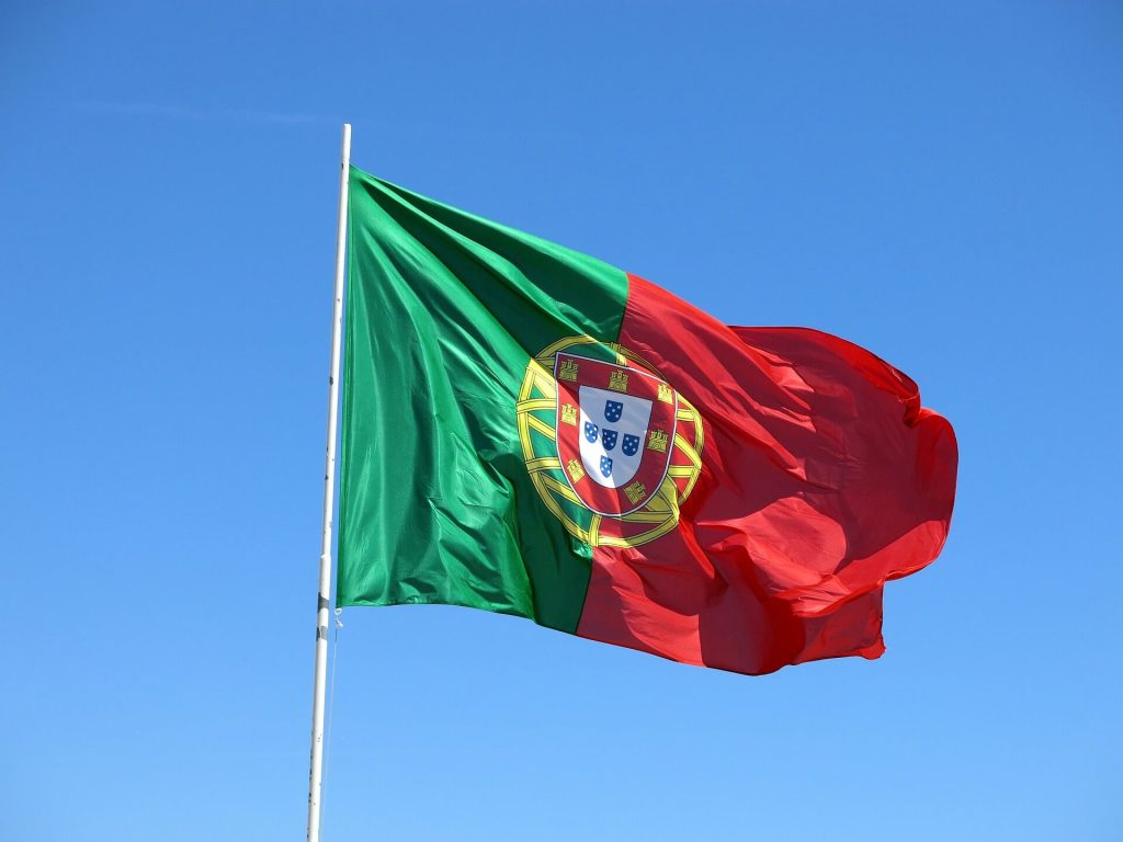 Immigrating to Portugal from South Africa